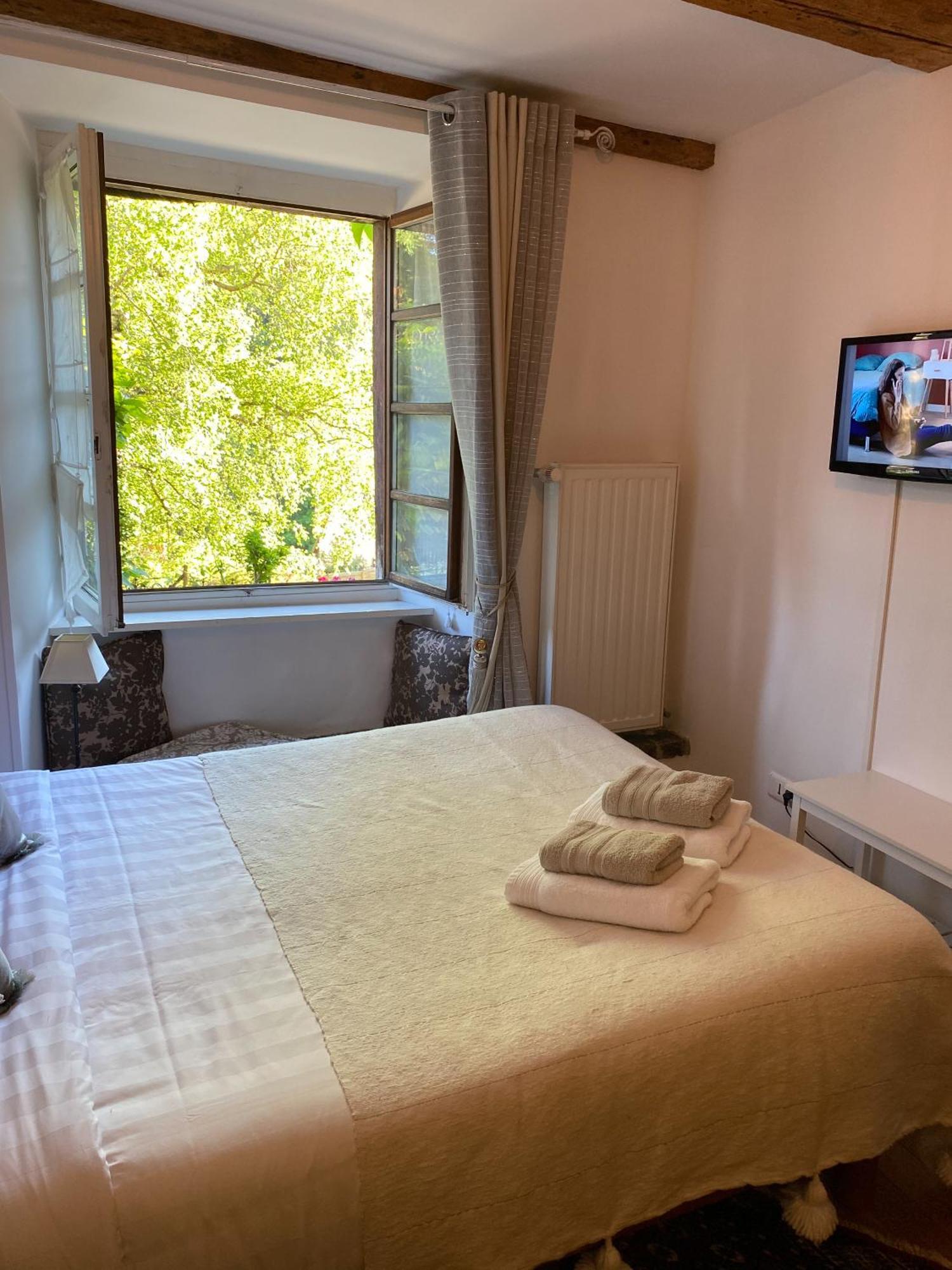 B&B De Charme La Maison Des 5 Temps Ferrette Phòng bức ảnh