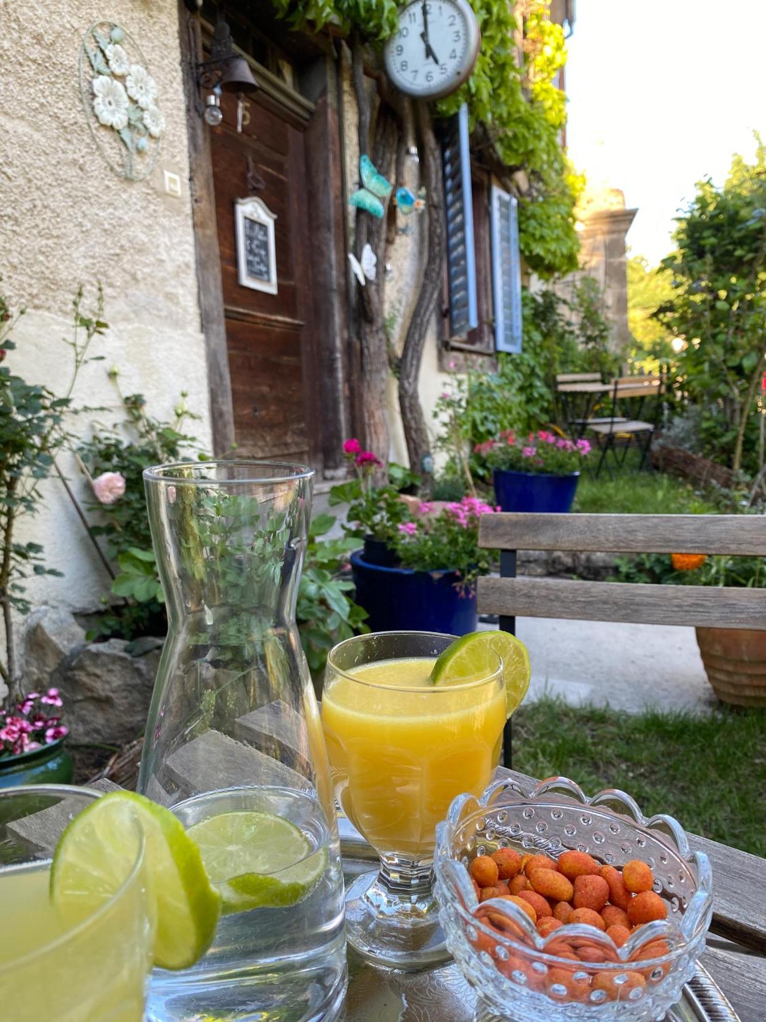 B&B De Charme La Maison Des 5 Temps Ferrette Phòng bức ảnh